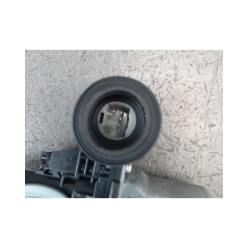 MECANISME LEVE-GLACE AVANT DROIT TOYOTA YARIS