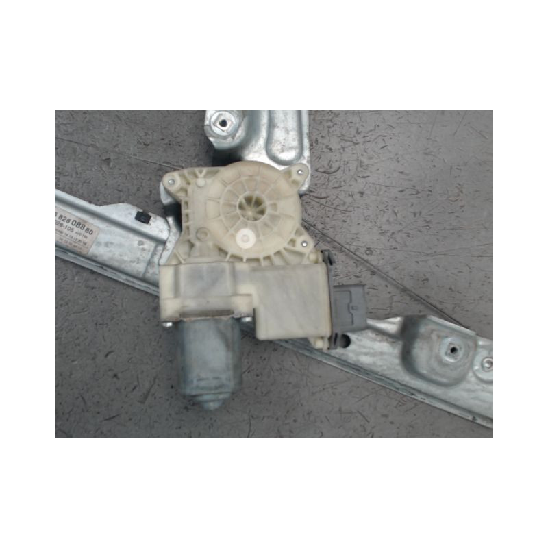 MECANISME LEVE-GLACE AVANT DROIT PEUGEOT 3008