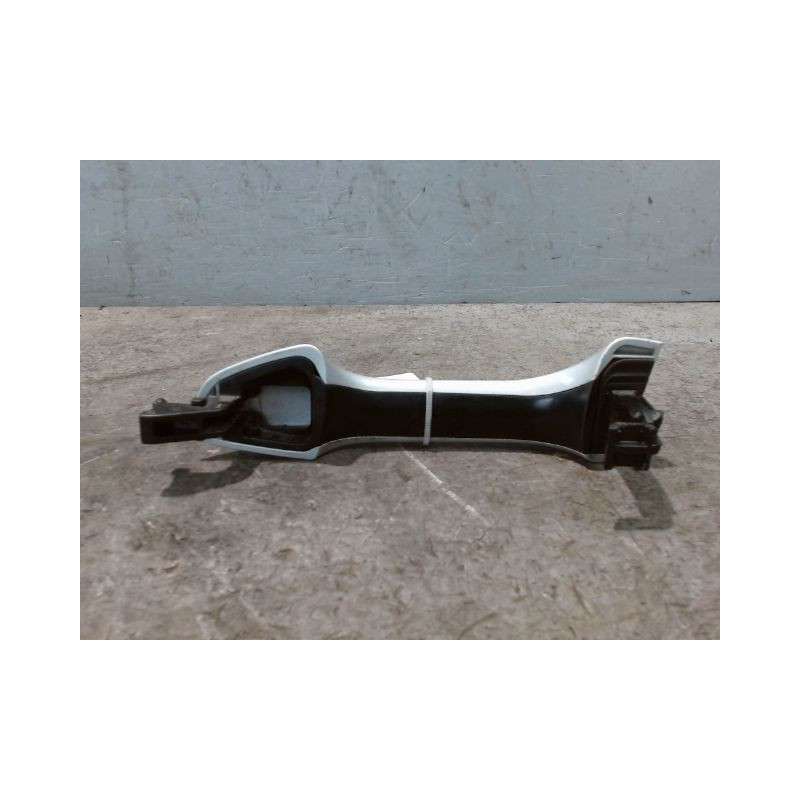 POIGNEE EXTERIEURE PORTE AVANT DROIT KIA RIO 2005-