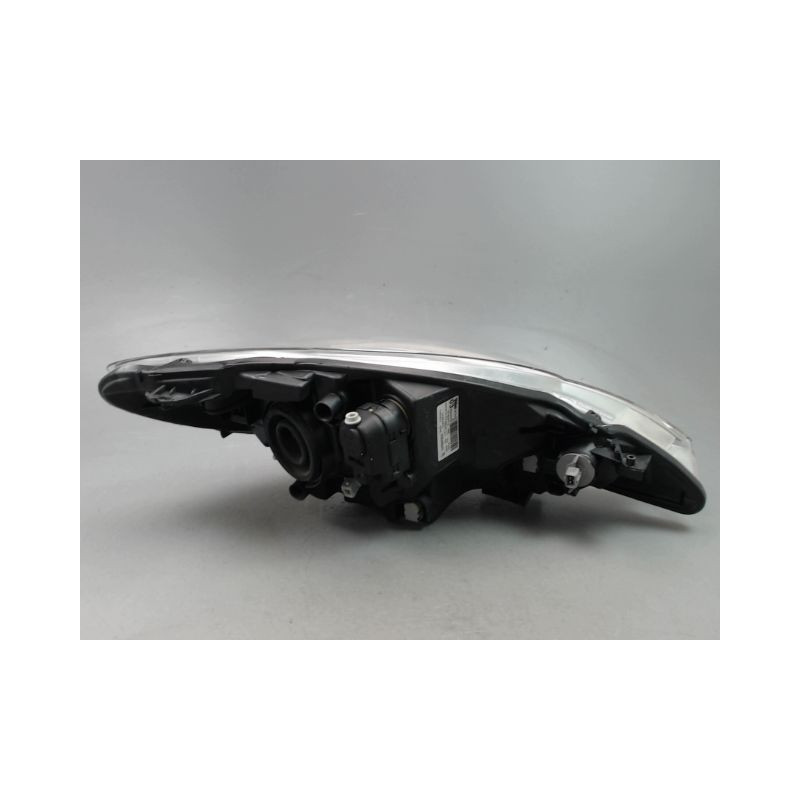PHARE GAUCHE PEUGEOT 107 Phase 3 2012-2014