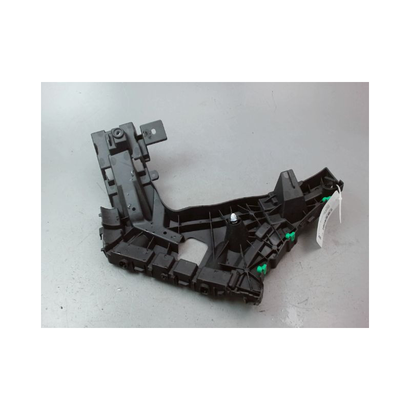 SUPPORT PARE-CHOC ARD VOLVO XC40