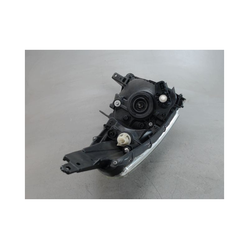 PHARE GAUCHE SUZUKI SWIFT