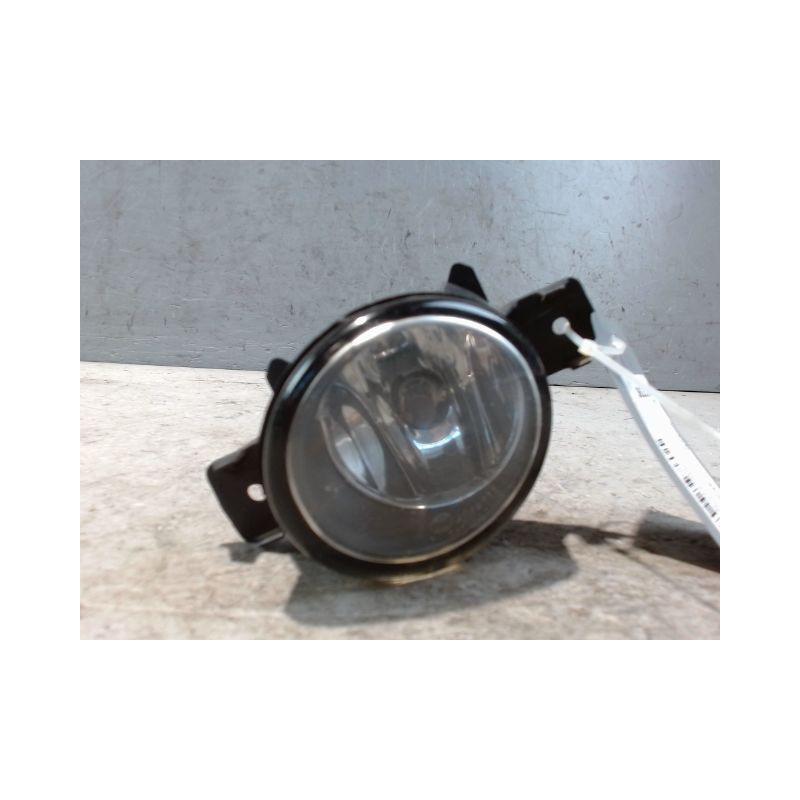PHARE ANTIBROUILLARD AVANT GAUCHE NISSAN QHASQAI 2007-
