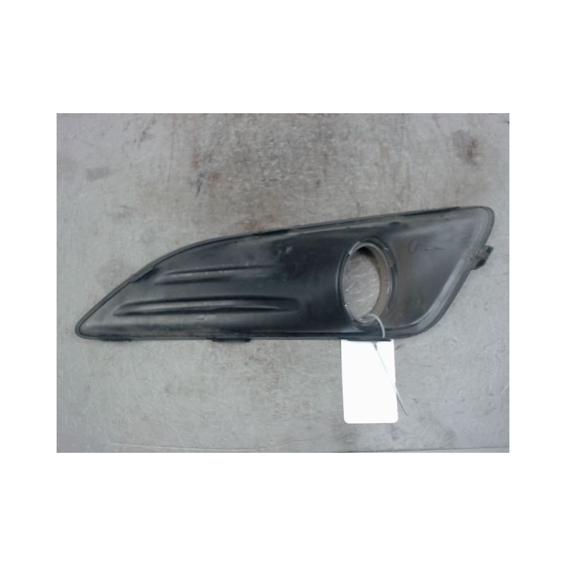 GRILLE VENTILATION PARE-CHOC AVG FORD FIESTA 6 PHASE 2 ESSENCE