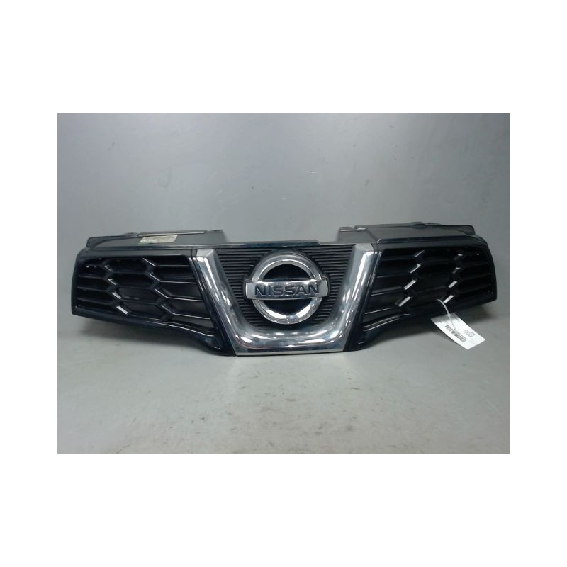 CALANDRE NISSAN QASHQAI