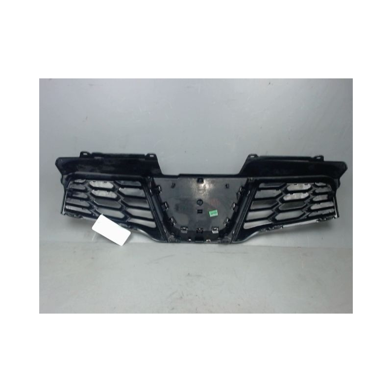 CALANDRE NISSAN QASHQAI