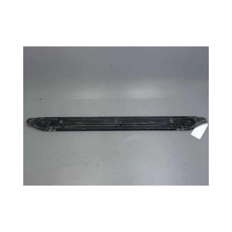 TRAVERSE INFERIEURE ARMATURE AVANT PEUGEOT 308 1 PHASE 2 ESSENCE