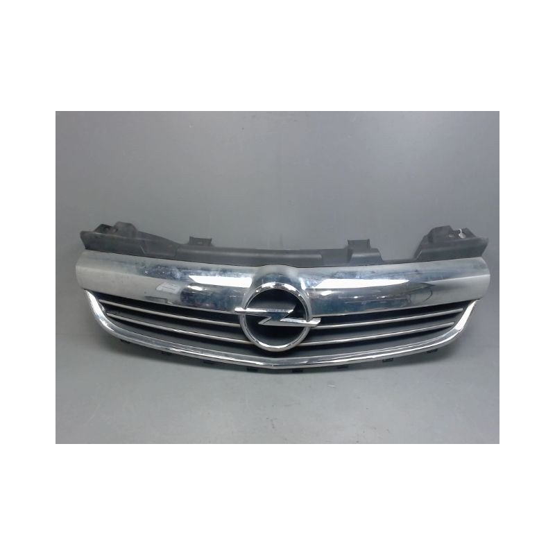 CALANDRE OPEL ZAFIRA B PHASE 2 1.7 CDTI - 16