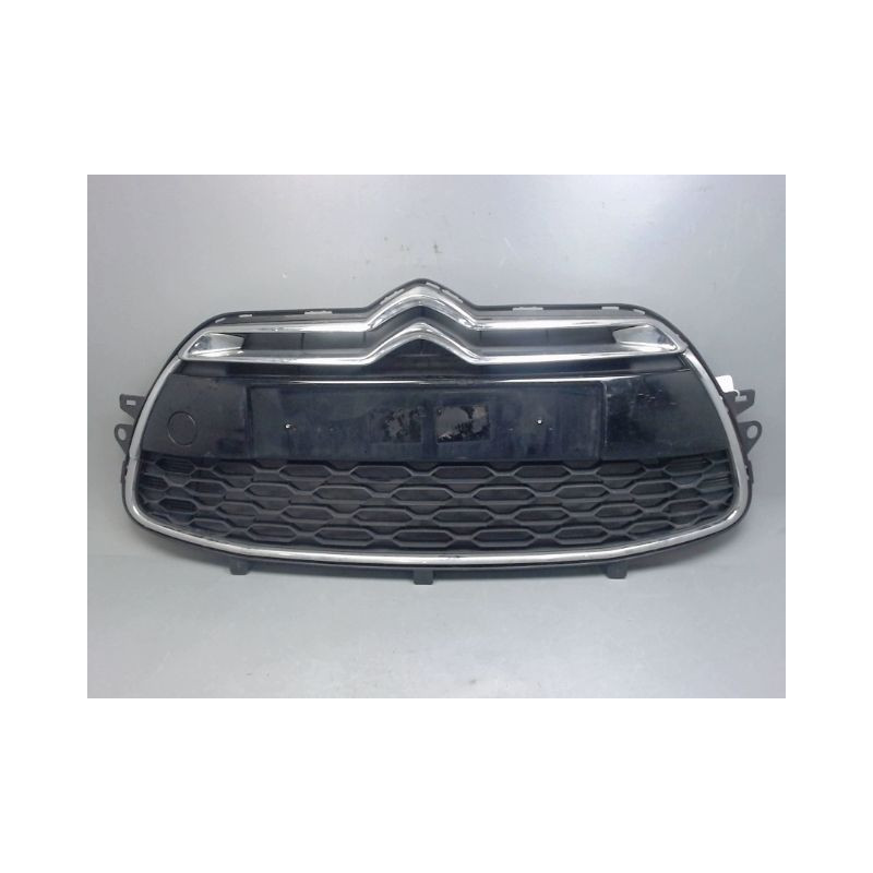 GRILLE PARE-CHOC AVANT CITROEN DS3