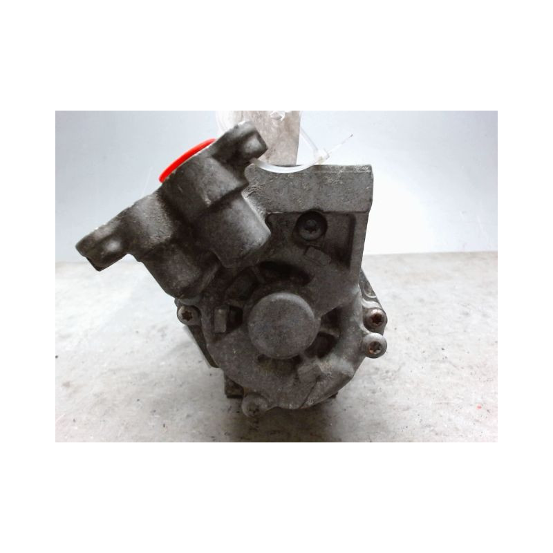 COMPRESSEUR AIR CONDITIONNE DACIA DOKKER