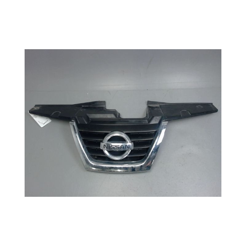 CALANDRE NISSAN JUKE