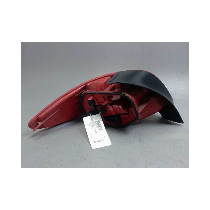 FEU ARRIERE DROIT PEUGEOT 206 5P