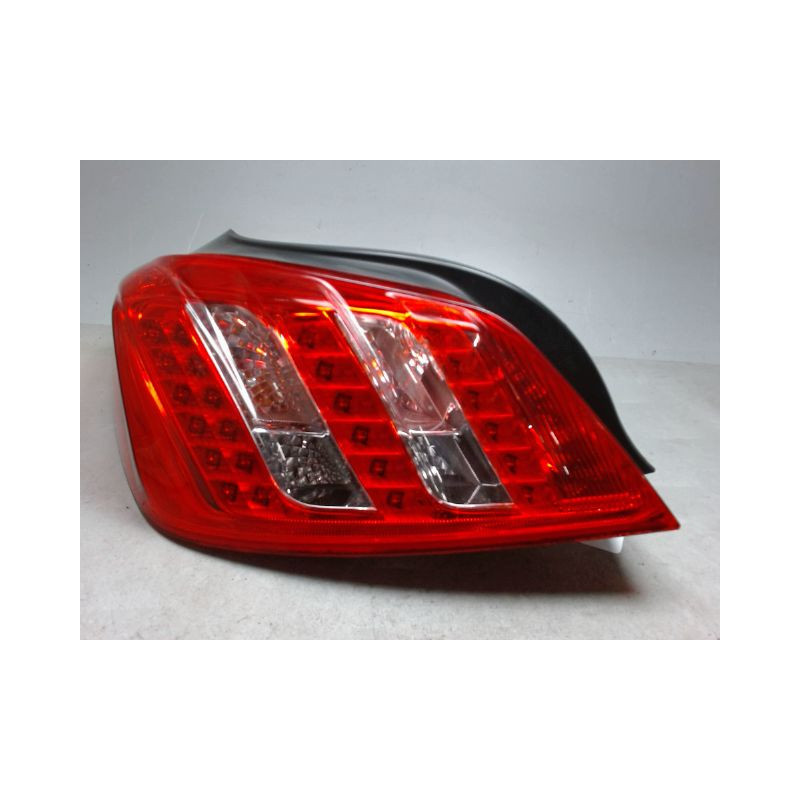 FEU ARRIERE GAUCHE  PEUGEOT 508 2010-