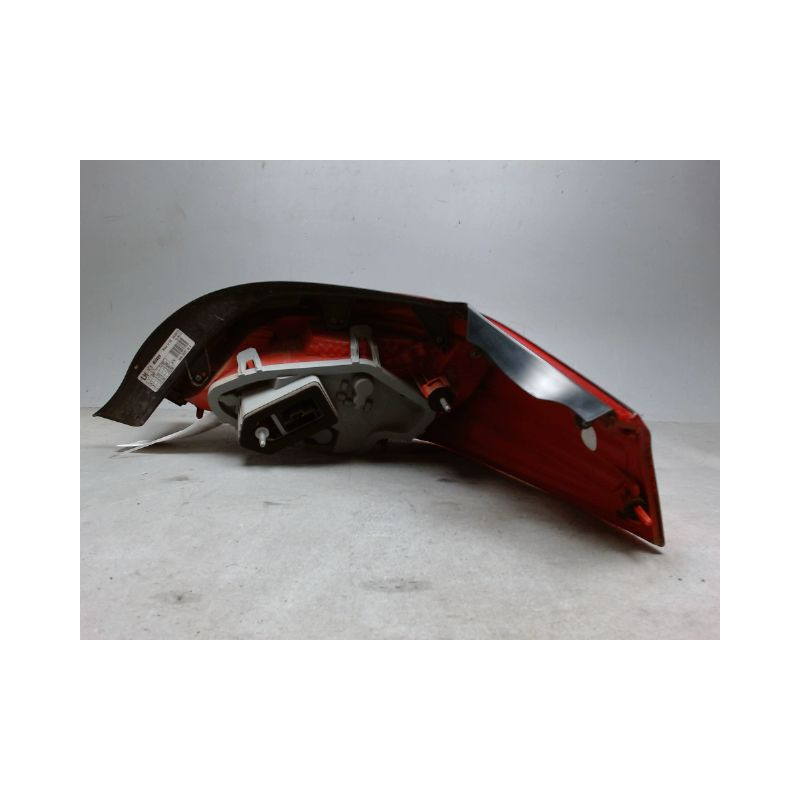 FEU ARRIERE GAUCHE  PEUGEOT 508 2010-