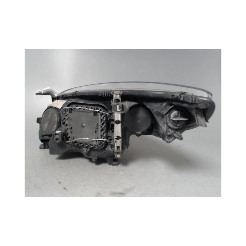 PHARE DROIT RENAULT MEGANE