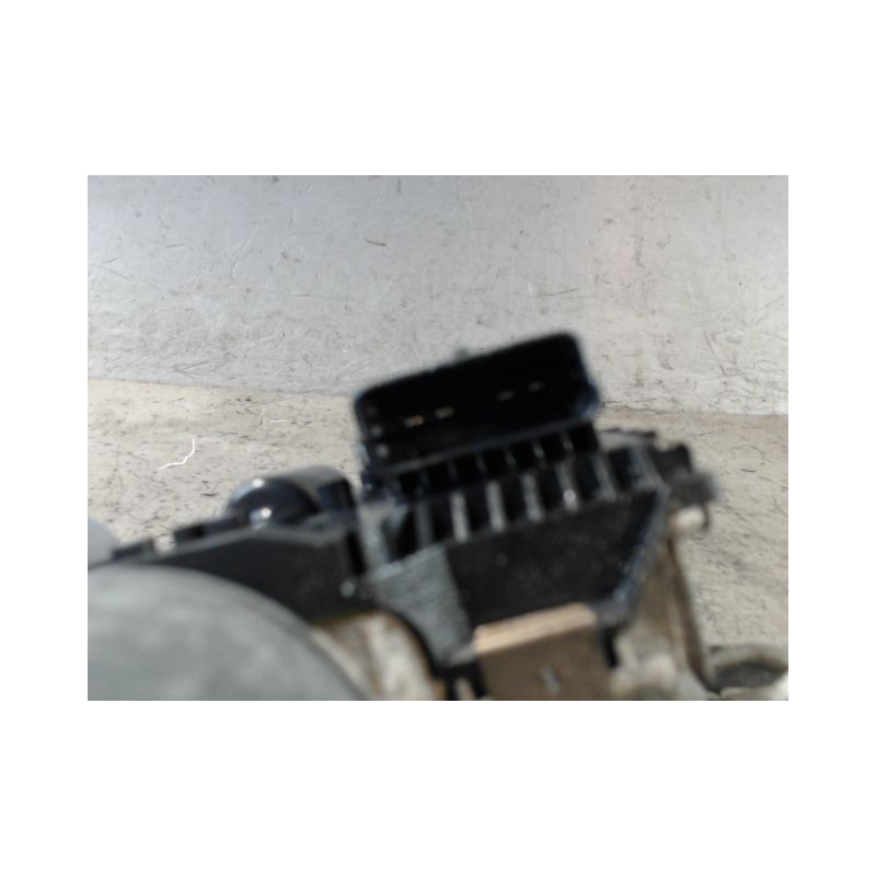 MOTEUR ESSUIE-GLACE ARRIERE PEUGEOT 3008 2008-