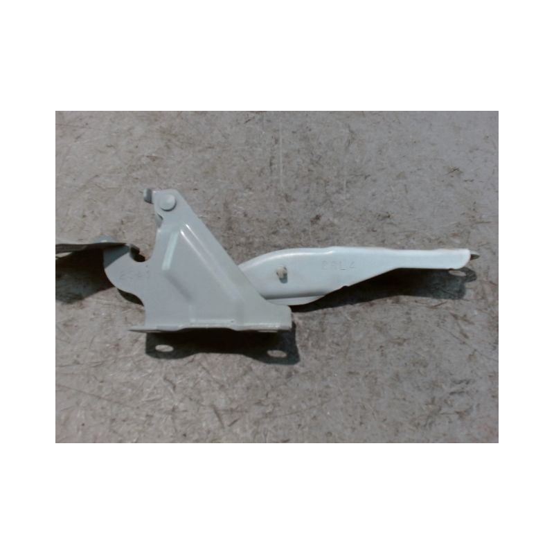 COMPAS DROIT CAPOT MITSUBISHI SPACESTAR