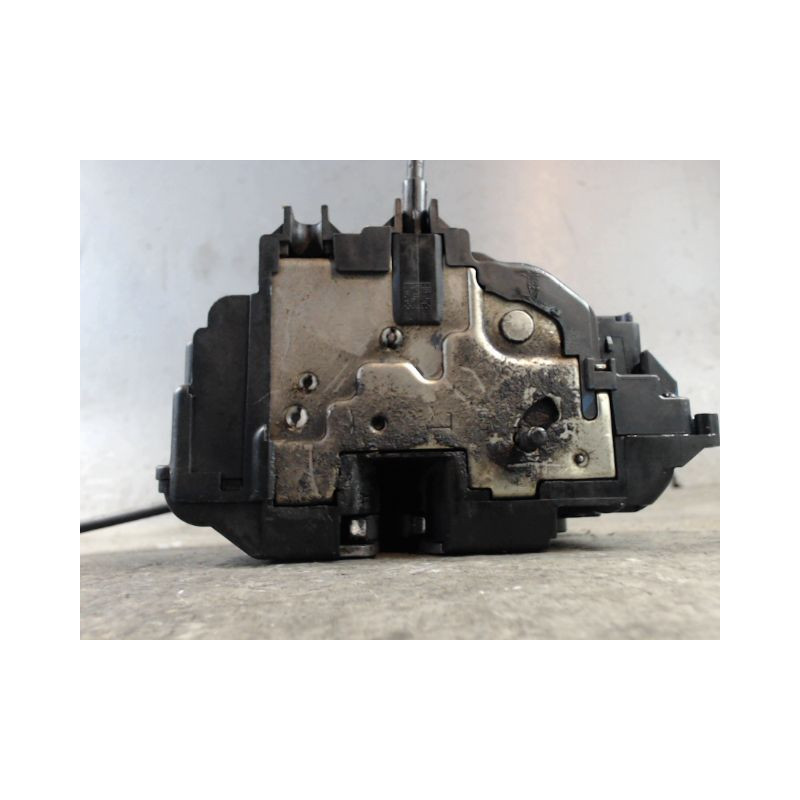 SYSTEME CONDAMNATION ARRIERE GAUCHE RENAULT CLIO III 2009-