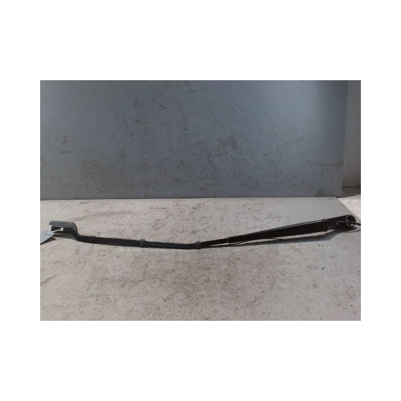 BRAS ESSUIE-GLACE AVANT DROIT PEUGEOT 3008 2009-