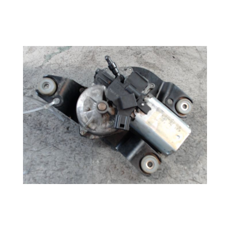MOTEUR ESSUIE-GLACE ARRIERE MERCEDES CLASS B
