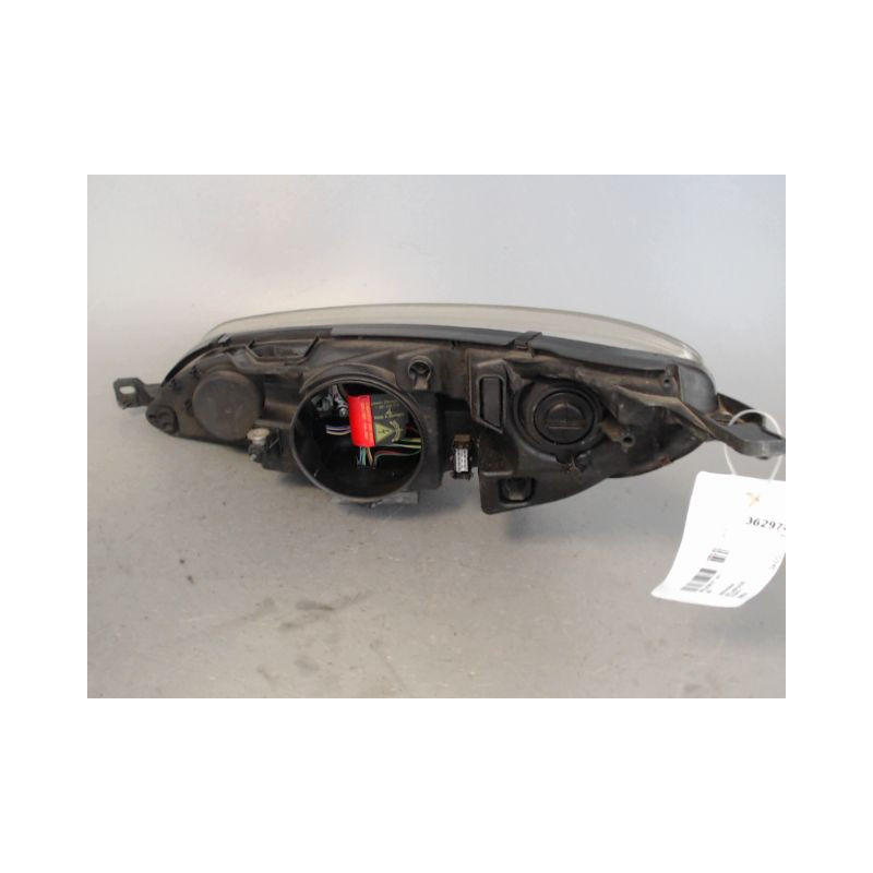 PHARE DROIT PEUGEOT 407