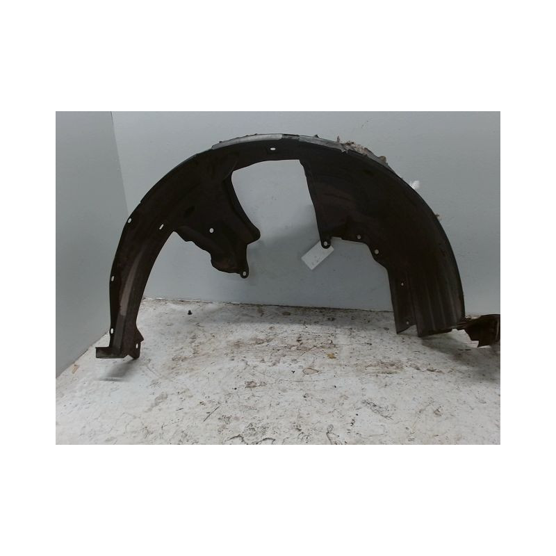 PARE-BOUE AVANT DROIT RENAULT KOLEOS 2008-