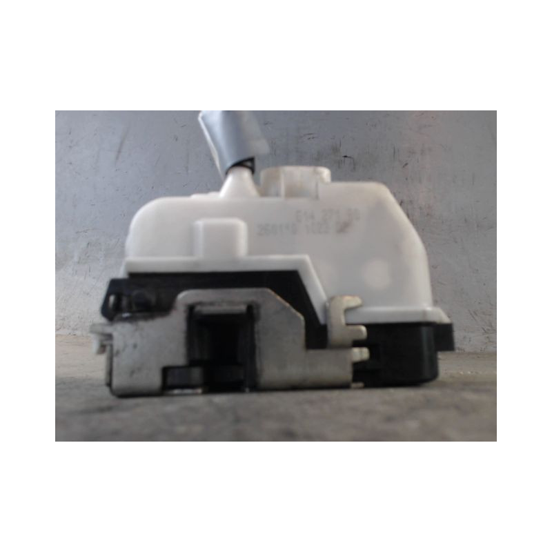SYSTEME CONDAMNATION ARRIERE DROIT CITROEN C3 2009-