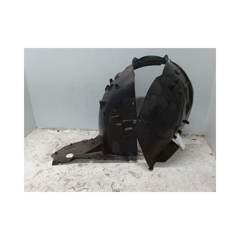 PARE-BOUE AVANT DROIT CITROEN C3 2009-