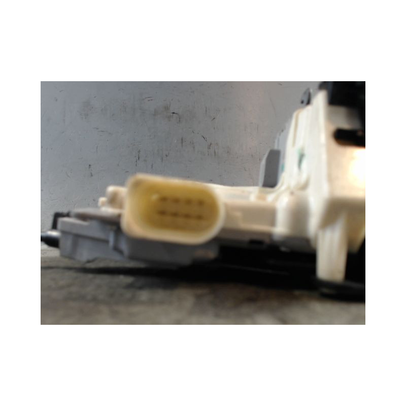 SYSTEME CONDAMNATION ARRIERE GAUCHE SEAT LEON 2005-