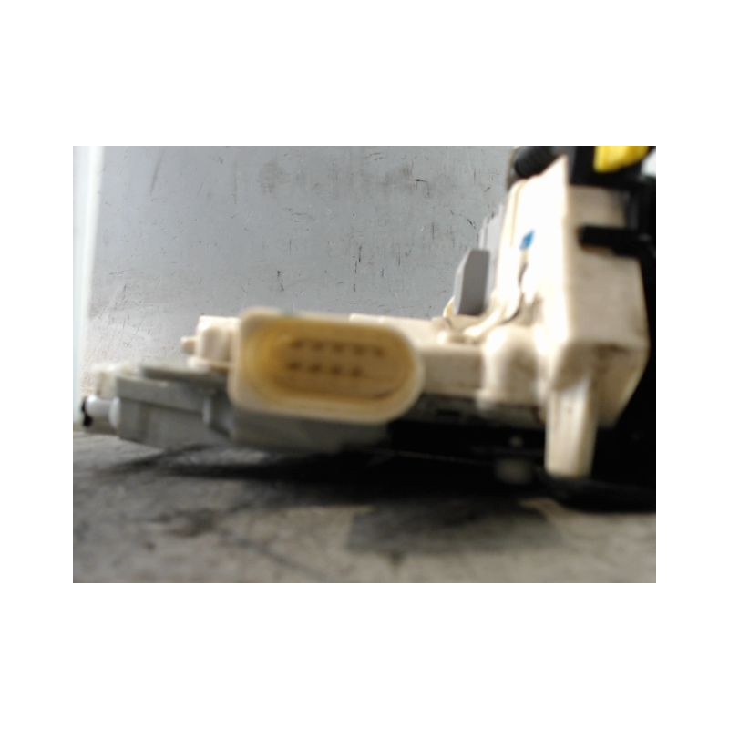 SYSTEME CONDAMNATION AVANT GAUCHE AUDI A5 SPORTBACK 09-