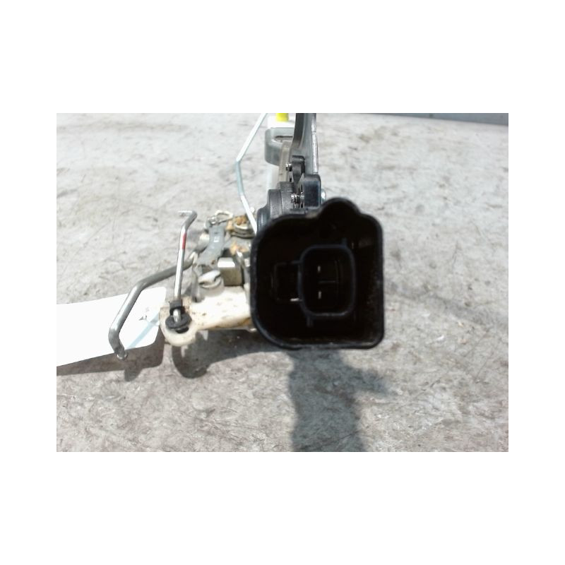SYSTEME CONDAMNATION AVANT DROIT TOYOTA AYGO 3P