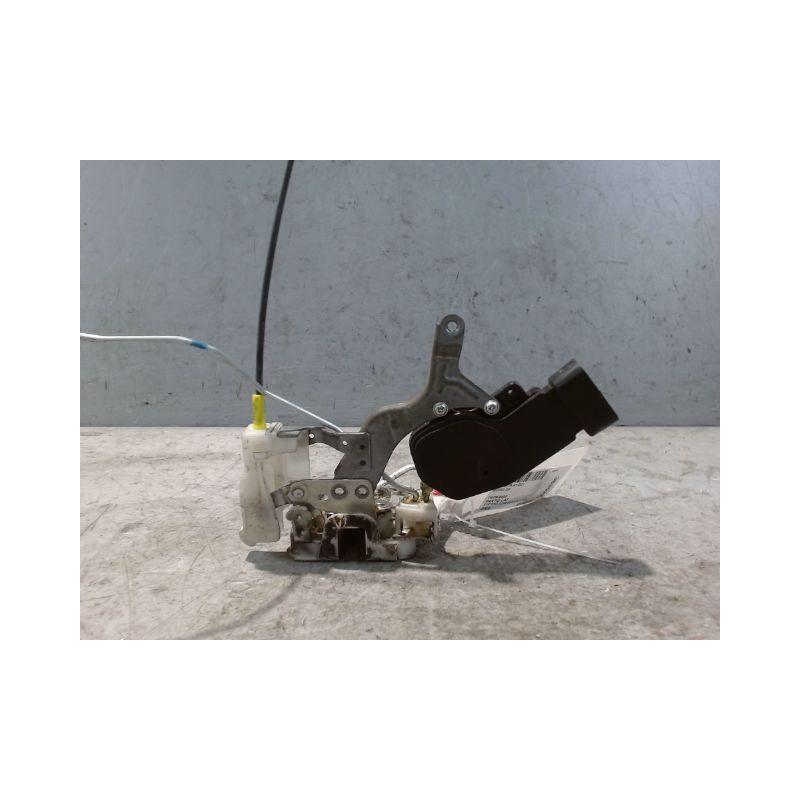 SYSTEME CONDAMNATION AVANT GAUCHE TOYOTA AYGO 3P