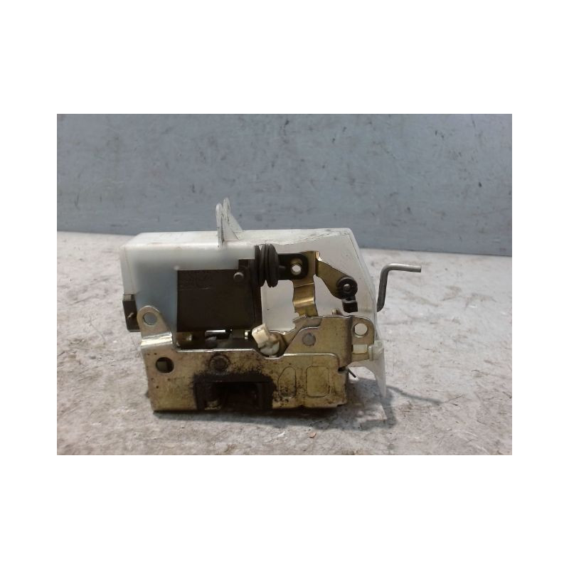 SYSTEME CONDAMNATION ARRIERE DROIT RENAULT CLIO II PH.2 01-06