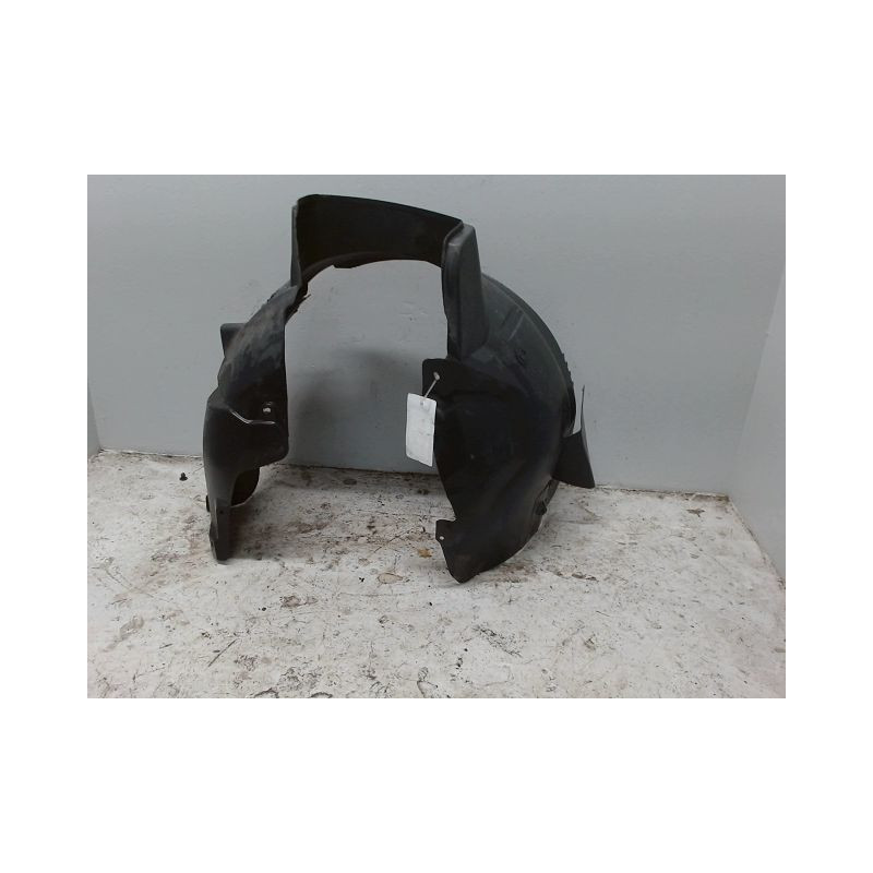 PARE-BOUE AVANT DROIT FIAT PUNTO 99-2003