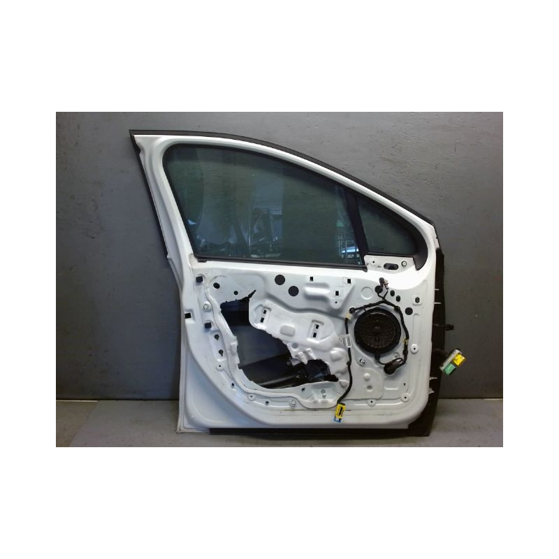 PORTE AVANT GAUCHE PEUGEOT 208