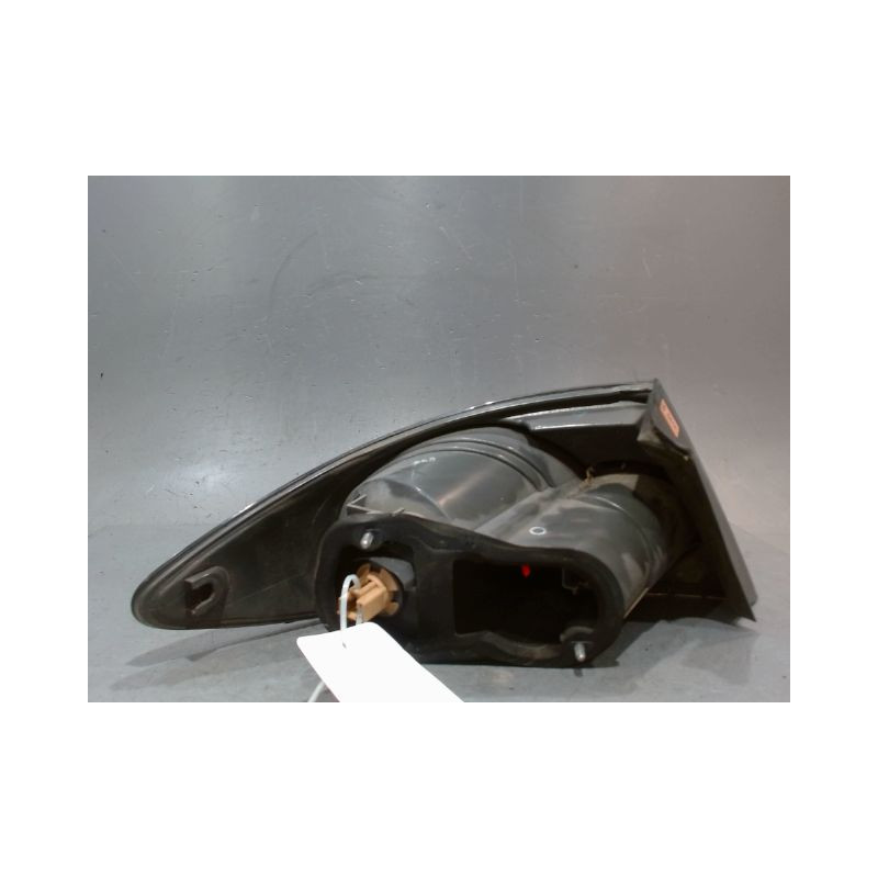 FEU ARRIERE DROIT MAZDA 6