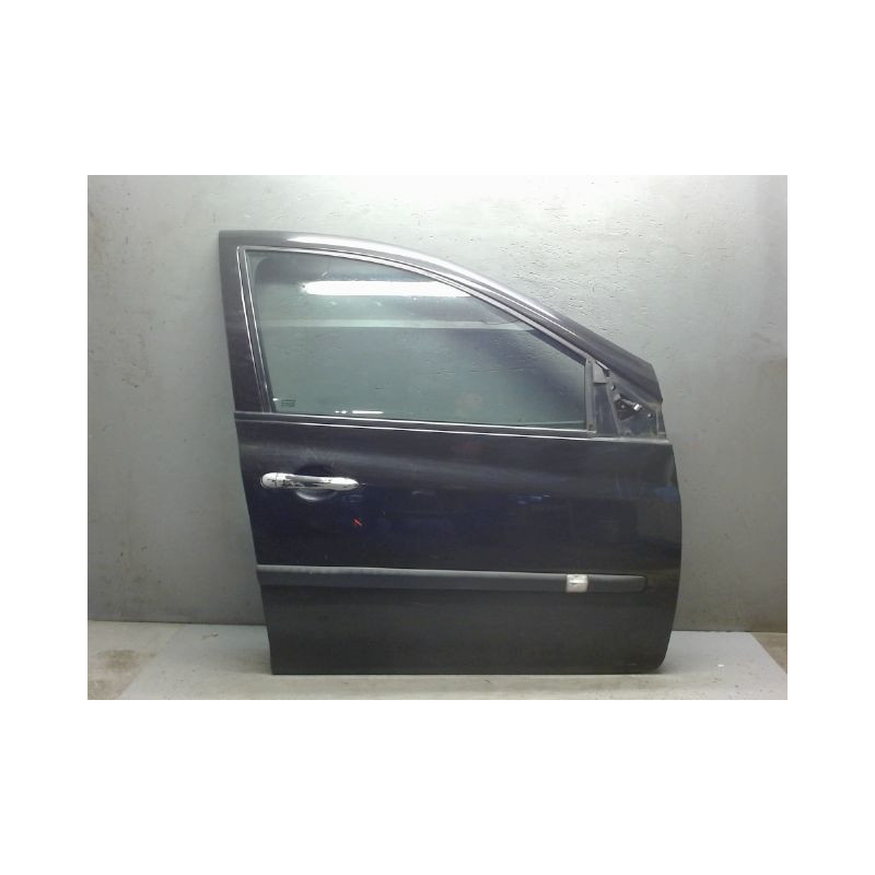 PORTE AVANT DROIT RENAULT CLIO