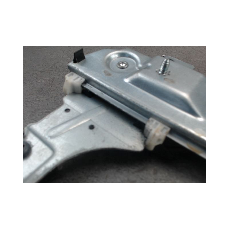 MECANISME LEVE-GLACE AVANT GAUCHE PEUGEOT 208