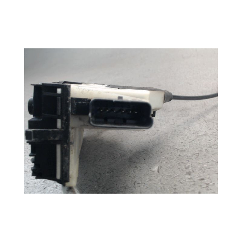 SYSTEME CONDAMNATION AVANT GAUCHE PEUGEOT 208