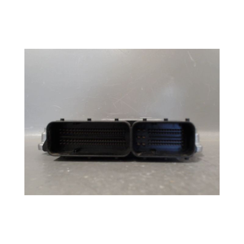CALCULATEUR MOTEUR B.M.W. X1