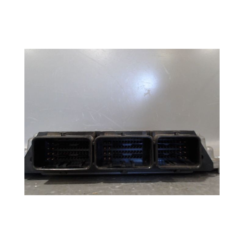 CALCULATEUR MOTEUR NISSAN QASHQAI
