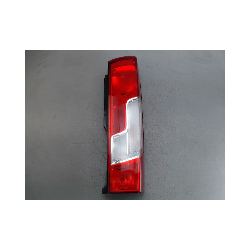 FEU ARRIERE DROIT CITROEN JUMPER