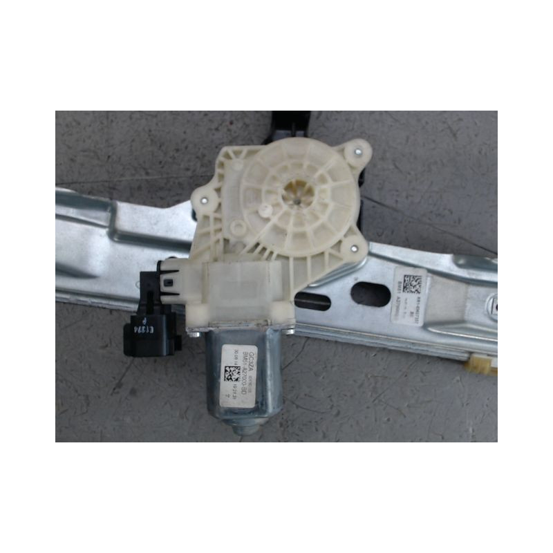 MECANISME LEVE-GLACE ARRIERE DROIT FORD FOCUS