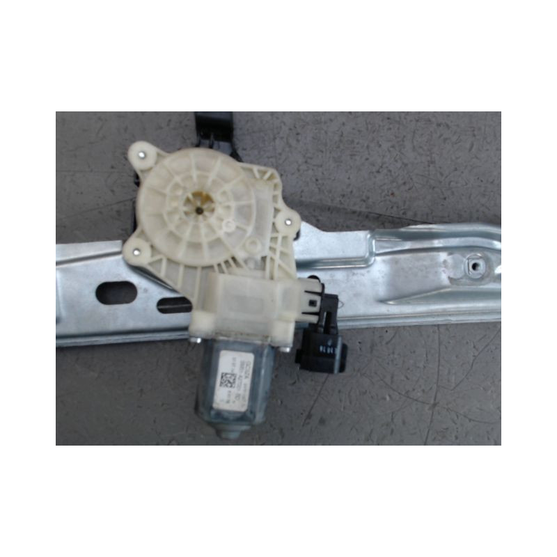 MECANISME LEVE-GLACE ARRIERE GAUCHE FORD FOCUS