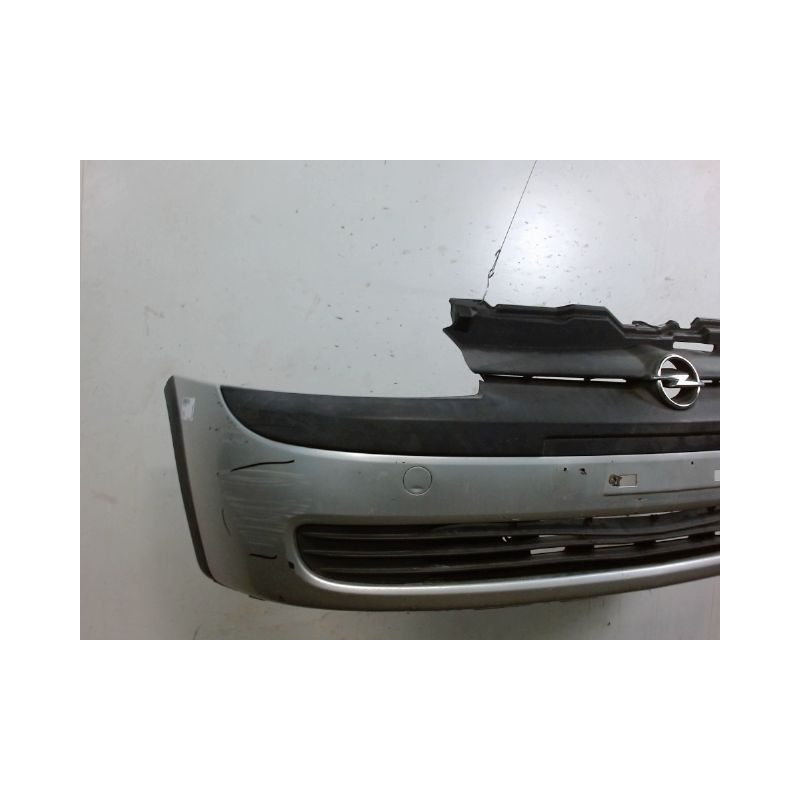PARE-CHOC AVANT OPEL CORSA