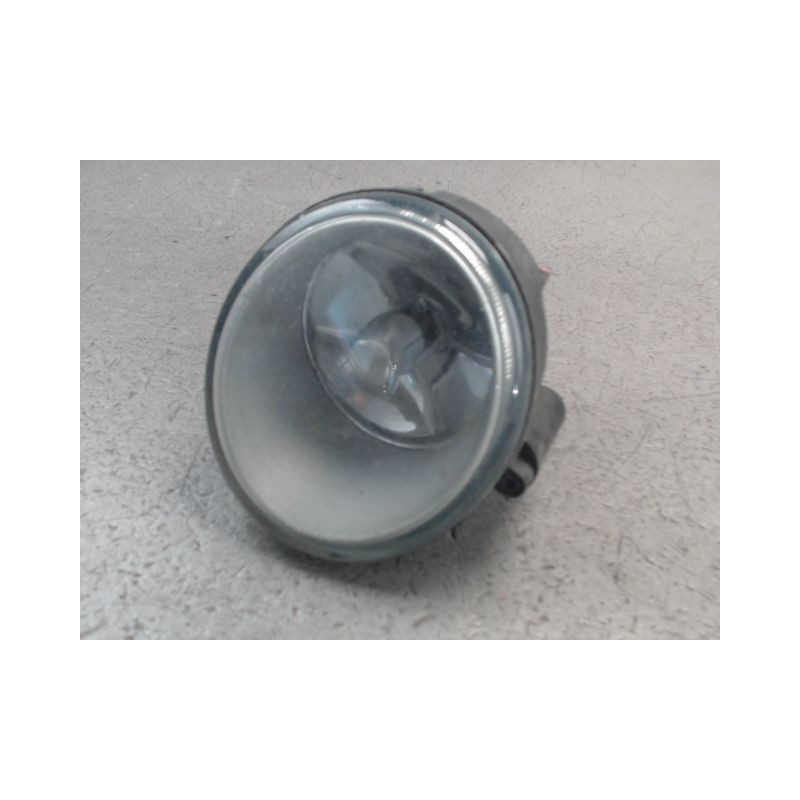 PHARE ANTIBROUILLARD AVANT DROIT OPEL VIVARO