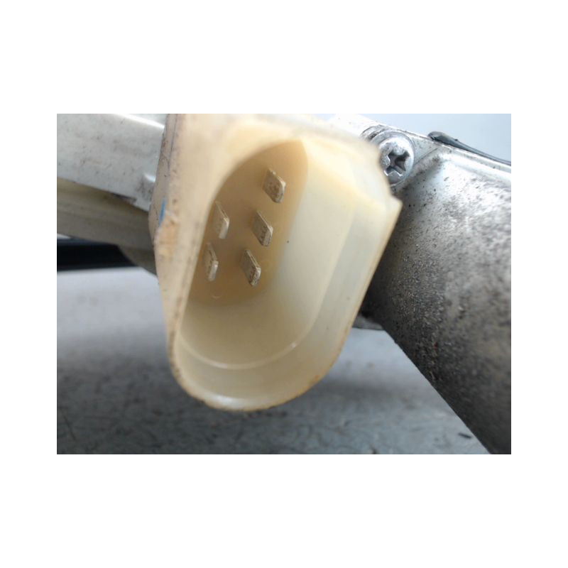 MECANISME LEVE-GLACE AVANT DROIT B.M.W. SERIE 1