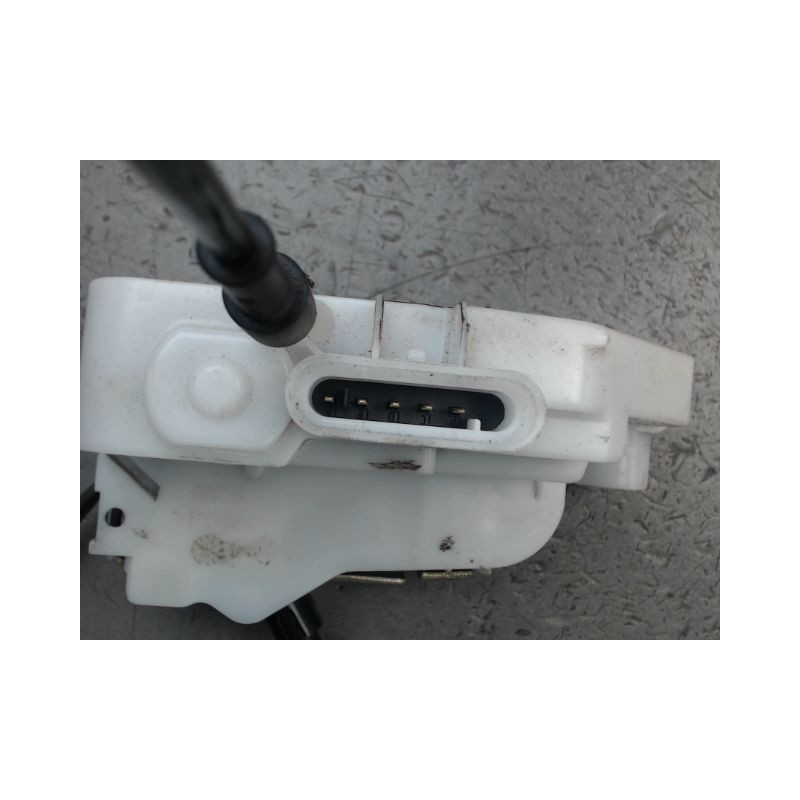 SYSTEME CONDAMNATION AVANT GAUCHE CITROEN C2