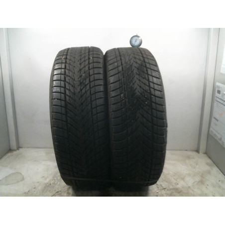 Paire de pneus GOOD YEAR ULTRAGRIP PERFORMANCE 3 205 55 16 91 T