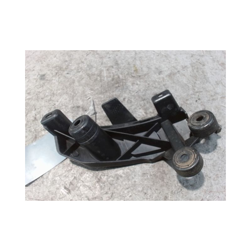 SUPPORT PARE-CHOC ARD CITROEN C3 2009-